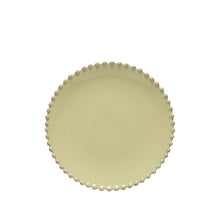 Load image into Gallery viewer, Costa Nova Pearl Lilly Green Salad/Dessert Plate Set
