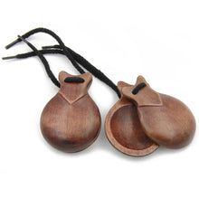 Load image into Gallery viewer, Semi-professional Jale Flamenco Spanish Castanets 105 N. 5 Castañuelas
