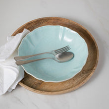 Load image into Gallery viewer, Casafina Impressions Robins Egg Blue 5 Piece Place Setting
