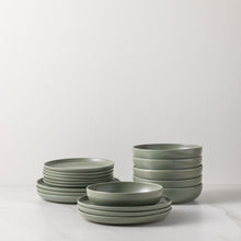 Load image into Gallery viewer, Casafina Pacifica Artichoke 18 Piece Place Setting
