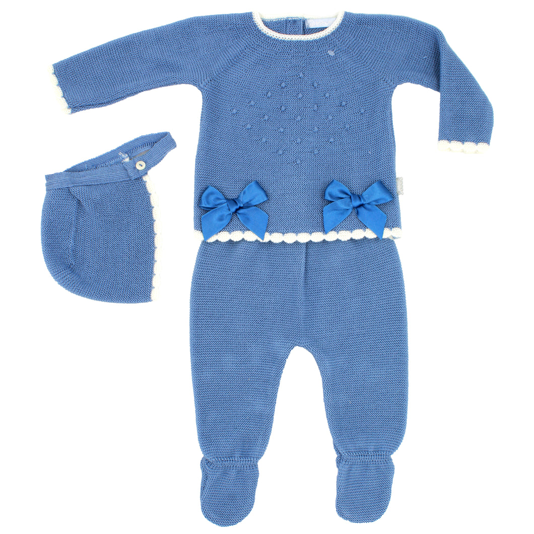 Maiorista Made in Portugal Baby Shirt, Footed Pants and Beanie 3-Piece Outfit Set