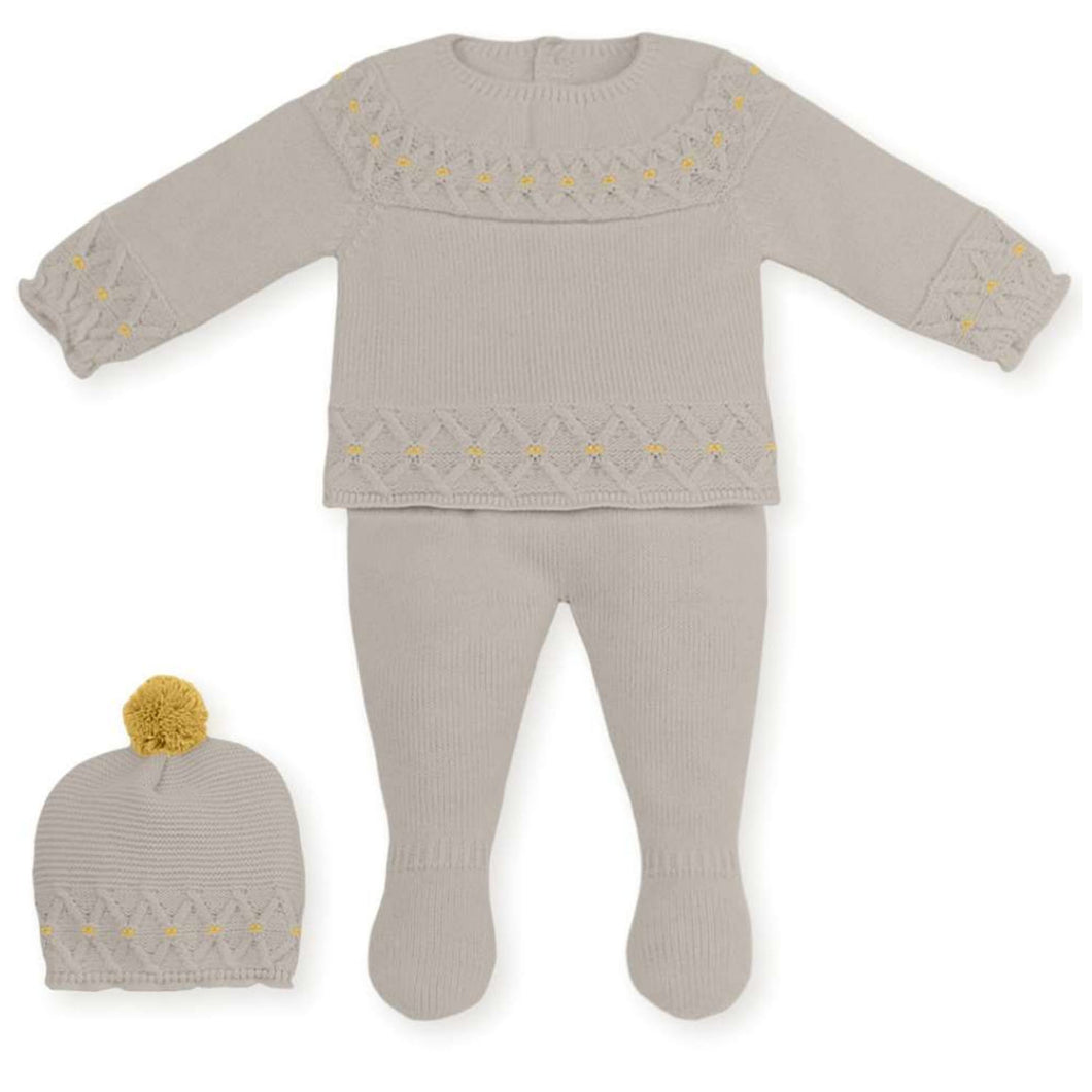 Mac Ilusión Made in Spain Baby Nude Shirt, Footed Pants and Beanie 3-Piece Set