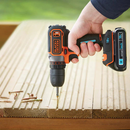 Black Decker 18V Lithium ion Smart Tech Drill Driver with 400mA