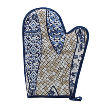 Load image into Gallery viewer, 100% Cotton Cobblestone and Sardines Oven Mitt and Pot Holder Set

