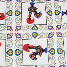 Load image into Gallery viewer, 31&quot; x 47&quot; Good Luck Rooster Galo de Barcelos White Table Linen with Fringe
