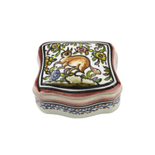 Load image into Gallery viewer, Coimbra Ceramics Hand-painted Decorative Box with Lid XVII Cent Recreation #232-1
