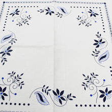 Load image into Gallery viewer, 100% Cotton Limol Ponte de Lima Made in Portugal Tablecloth
