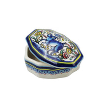 Load image into Gallery viewer, Coimbra Ceramics Hand-painted Decorative Box with Lid XVII Cent Recreation #130-1700
