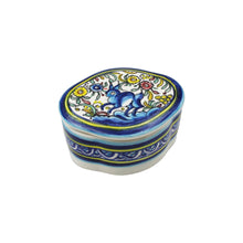 Load image into Gallery viewer, Coimbra Ceramics Hand-painted Decorative Box with Lid XVII Cent Recreation #243-1700

