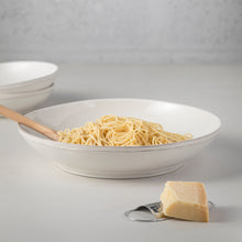 Load image into Gallery viewer, Casafina Fontana 14&quot; White Pasta/Serving Bowl
