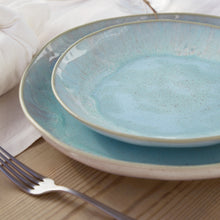 Load image into Gallery viewer, Casafina Eivissa 9&quot; Sea Blue Salad/Dessert Plate Set
